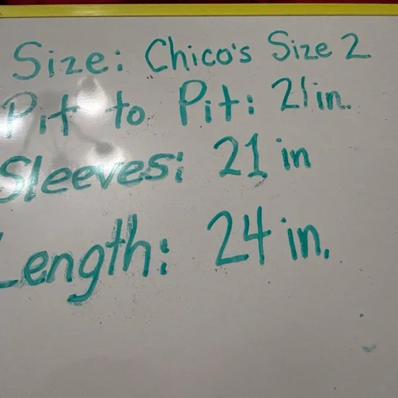 Chico’s Size 2, button down shirt - Picture 6 of 6